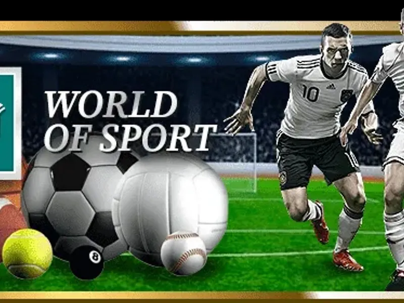 Hình ảnh sân bóng đá với các cầu thủ đang thi đấu